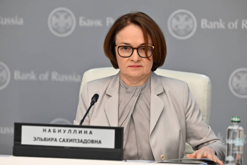 ЦБ не планирует снижать ключевую ставку в этом году