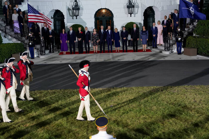 &laquo;НАТО стремится показать зубы&raquo;