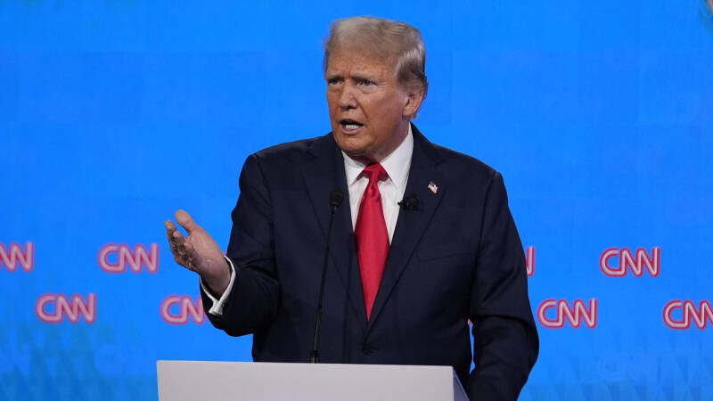 "Навел пушку". В США раскрыли, что Трамп уготовил Зеленскому