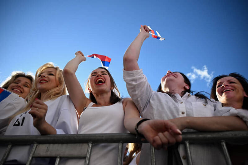 &laquo;Теперь вся&nbsp;Россия ваш&nbsp;друг&raquo;