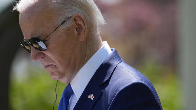 СМИ сообщили об опасениях в НАТО относительно будущего Байдена