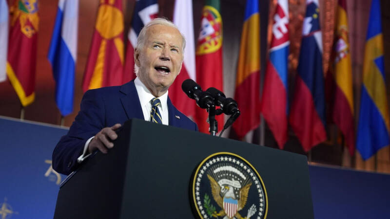 "Она нас разорит". США еще сильнее отстали от России в разработке МБР