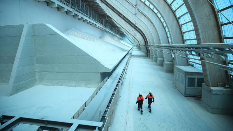 Опять просят у России. Москва удержала лидерство в ключевой отрасли