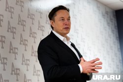 Илон Маск заявил об атаке на соцсеть X прямо перед интервью с Трампом