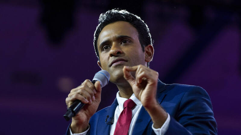 СМИ: экс-конгрессмен Сантос планирует признать вину по обвинениям