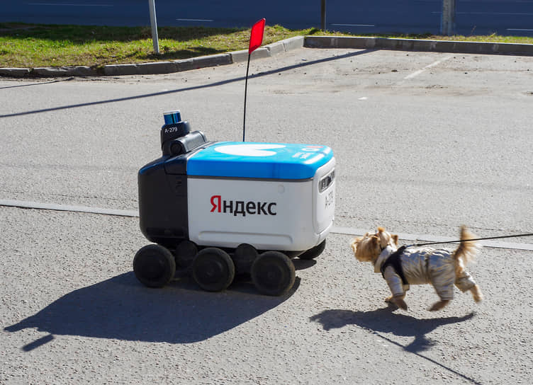 Роботов-курьеров &laquo;цепляют&raquo; к ПДД
