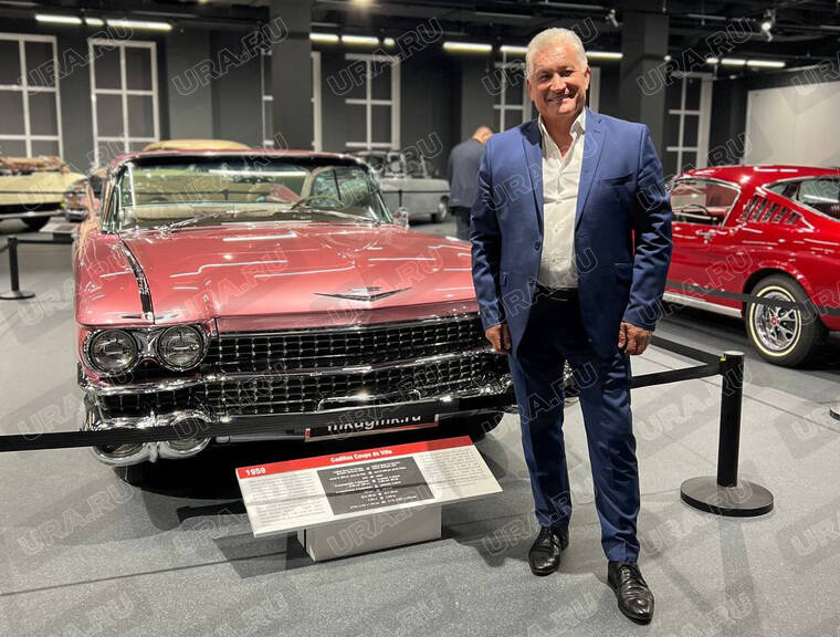 Глава свердловского минобра Биктуганов заявил, что не уйдет в отставку