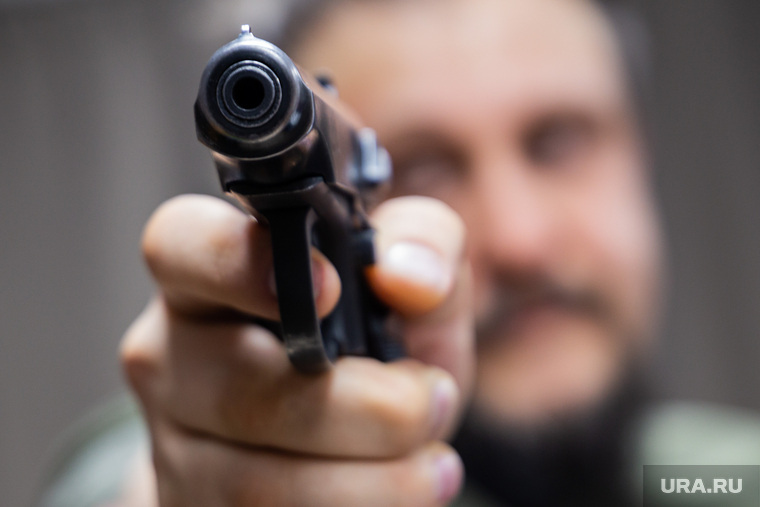 &laquo;Сидит за другого&raquo;: семья курганского полицейского считает, что он стал жертвой оговора