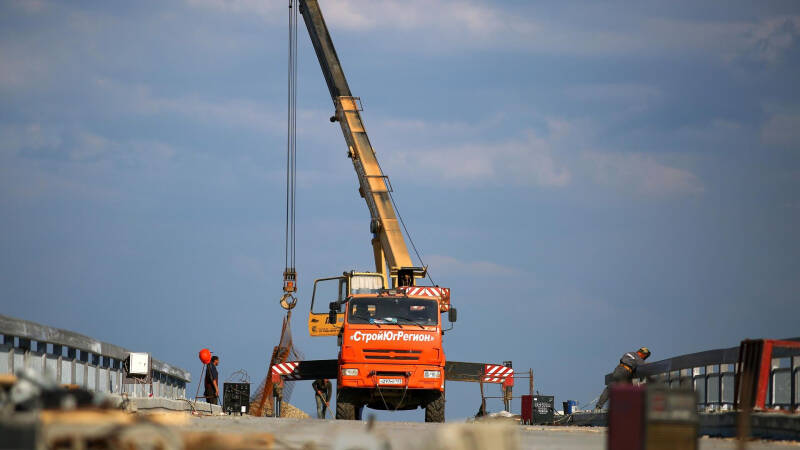Хуснуллин назвал стоимость строительства трассы вокруг Азовского моря